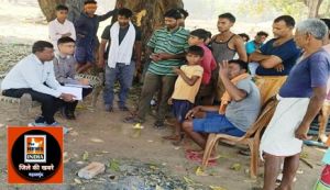  ग्राम जवराही में मतदान बहिष्कार की सूचना प्राप्त होने पर अविलंब पहुंची जिला प्रशासन की टीम