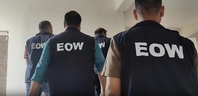 Breaking : राजनांदगांव में EOW की रेड से मचा हड़कंप, तीन कारोबारियों के प्रतिष्ठानों पर मारा छापा Breaking : राजनांदगांव में EOW की रेड से मचा हड़कंप, तीन कारोबारियों के प्रतिष्ठानों पर मारा छापा