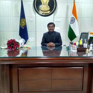 कलेक्टर ने दिलाई शासकीय सेवकों को अंतर्राष्ट्रीय तम्बाखू निषेध दिवस की शपथ