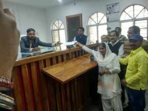 जशपुर नगरपालिका के पार्षद पद के लिए 78 अभ्यर्थियों ने भरा नामांकन