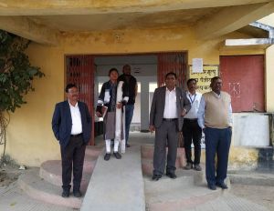  कोतबा में स्ट्रांग रूम एवं मतदान केन्द्रों का प्रेक्षक ने किया मुआयना