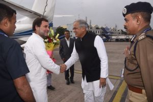 राहुल गांधी पहुंचे राजधानी, राष्ट्रीय आदिवासी नृत्य महोत्सव में होंगे शामिल 