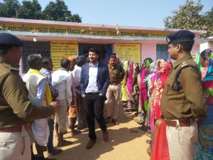 त्रिस्तरीय पंचायत निर्वाचन 2020: कलेक्टर दीपक सोनी ने मतदान सामग्री संग्रहण केन्द्र का किया निरीक्षण