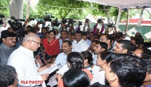  इस बुधवार को मुख्यमंत्री निवास में ‘जनचौपाल भेंट-मुलाकात‘ का कार्यक्रम स्थगित