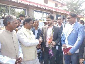  खाद्य मंत्री अमरजीत भगत ने सूरजपुर ट्रायबल मार्ट के राज्य में लागू किये जाने पर जिला प्रषासन सूरजपुर को दी बधाई
