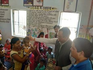  कलेक्टर ने किया भद्रकाली वार्ड के आंगनबाडी केन्द्र का निरीक्षण