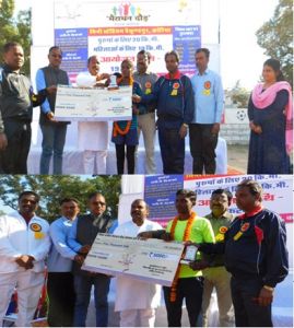  सविप्रा उपाध्यक्ष कमरो ने मैराथन दौड को हरी झंडी दिखाकर किया प्रारम्भ, जिला स्तरीय मैराथन दौड़ संपन्न
