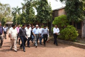  दुर्ग : लोक प्रयोजन के स्थलों से अतिक्रमण हटाकर बनाएं ग्रीन आक्सीजोन, जल संरक्षण के लिए छोटे तालाब का करे विकसित