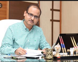 आयुक्त जनसम्पर्क श्री तारन प्रकाश सिन्हा ने  जिला एवं पुलिस प्रशासन से मीडिया कर्मियों को  सहयोग करने पत्र लिखा !
