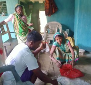 गरीब,मजदूर,विकलांग, बेसहरा परिवारों का जिलाप्रषासन रख रहा ध्यान