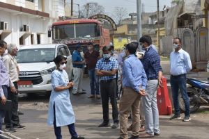कोरबा शहर  में तीन किलोमीटर परिधि का क्षेत्र अति संवेदनषील जोन घोषित, घर-घर स्वास्थ्य सर्वे का काम शुरू