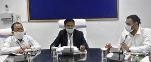 जशपुरनगर : कलेक्टर ने राजस्व अधिकारियों की बैठक लेकर लंबित आवेदनों का निराकरण गंभीरता से करने के दिए निर्देष