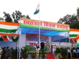 कोरिया : कोरिया जिले में स्वतंत्रता दिवस की 73 वीं वर्षगांठ गरिमामय एवं हर्षोल्लास से मनाई गई
