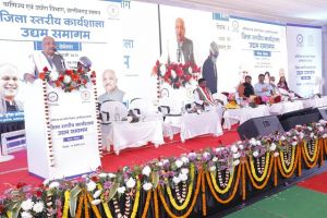  बेमेतरा जिले मे उद्योग लगाने के इच्छुक उद्यामियों को मिलेगा सबसिडी का लाभ-कृषि मंत्री श्री रविन्द्र चौबे