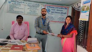 महासमुन्द : सुनीता को मिली प्रधानमंत्री जीवन ज्योति बीमा योजना की राशि