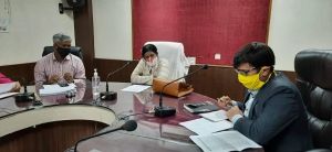 कोरबा : तरदा-सर्वमंगला-ईमलीछापर सड़क निर्माण: एक सप्ताह में शुरू होगा बिजली खंभे शिफ्टिंग का काम, अतिक्रमण हटाने जारी होंगे नोटिस
