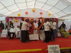 बेमेतरा : गृहमंत्री ने किया ग्राम पतोरा एवं सिलघट मे सांस्कृतिक मंच, गौठान एवं चबुतरा निर्माण का लोकार्पण बेमेतरा : गृहमंत्री ने किया ग्राम पतोरा एवं सिलघट मे सांस्कृतिक मंच, गौठान एवं चबुतरा निर्माण का लोकार्पण