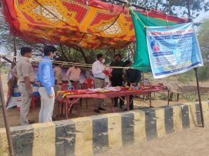 कलेक्टर श्री सिंह ने सीमावर्ती टेमरी चेक पोस्ट का किया निरीक्षण 