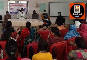 ​महासंमुद : कलेक्टर श्री सिंह ने बागबाहरा अन्तर्गत संचालित मुख्यमंत्री सुपोषण अभियान का अवलोकन किया