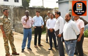 कलेक्टर एवं एसपी ने चुनावी तैयारियों का लिया जायजा