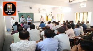 कलेक्टर एवं जिला निर्वाचन अधिकारी श्री लंगेह ने किया मतदान दलों के प्रशिक्षण का अवलोकन