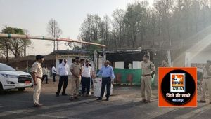  संभागायुक्त ने अंतर्राज्यीय चेक पोस्ट एवं थाने का किया औचक निरीक्षण