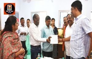 जिला प्रशासन के त्वरित कार्यवाही से रामेश्वर को मिली अनुकंपा नियुक्ति