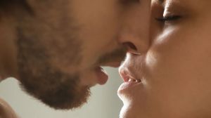 CG – KISS नहीं देने पर ऑटो चालक ने महिला को दी खौफनाक सजा, जंगल में इस हाल में फेंककर हुआ फरार, फिर जो हुआ….. CG – KISS नहीं देने पर ऑटो चालक ने महिला को दी खौफनाक सजा, जंगल में इस हाल में फेंककर हुआ फरार, फिर जो हुआ…..