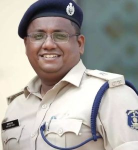 शहीद आकाश राव गिरपुंजे समेत 14 पुलिसकर्मी ‘छत्तीसगढ़ शौर्य पदक’ से होंगे सम्मानित 