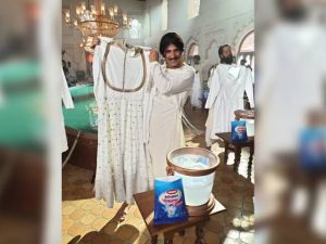  अक्षय कुमार का निरमा टीवी एड के खिलाफ पुलिस में लिखित शिकायत