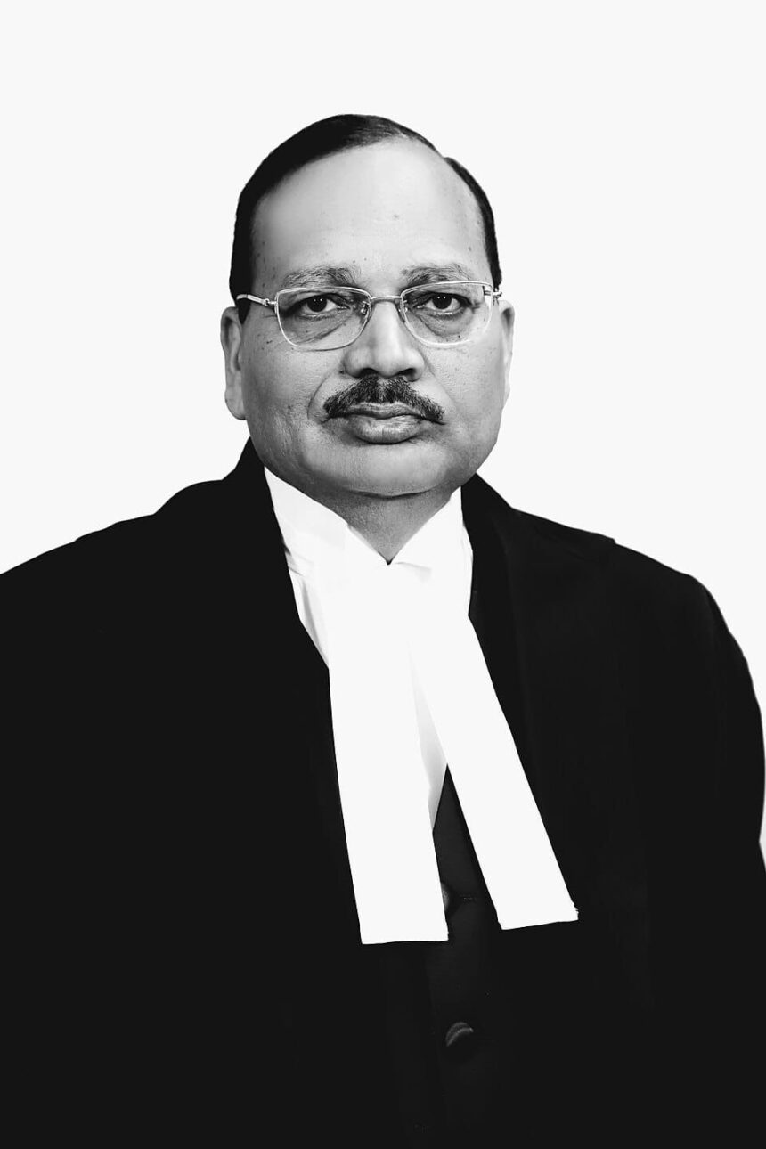 BREAKING : भारत के नए CJI होंगे जस्टिस सूर्यकांत, 24 नवंबर को लेंगे शपथ BREAKING : भारत के नए CJI होंगे जस्टिस सूर्यकांत, 24 नवंबर को लेंगे शपथ