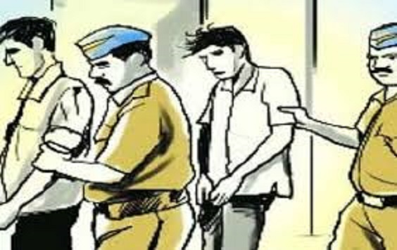 केरल में गर्भवती हथिनी की हत्या मामले में दो लोगों को किया गया गिरफ्तार केरल में गर्भवती हथिनी की हत्या मामले में दो लोगों को किया गया गिरफ्तार