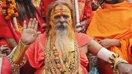 गोल्डन बाबा के नाम से मशहूर सुधीर कुमार मक्कड़ का एम्स में निधन गोल्डन बाबा के नाम से मशहूर सुधीर कुमार मक्कड़ का एम्स में निधन