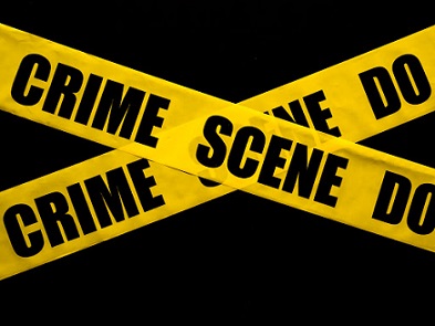 यूपी के बाराबंकी में सूटकेस से युवती का कटा हुआ धड़ बरामद, क्षेत्र में फैली सनसनी यूपी के बाराबंकी में सूटकेस से युवती का कटा हुआ धड़ बरामद, क्षेत्र में फैली सनसनी