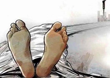 गुजरात : कोरोना वायरस से संक्रमित हीरा कारोबारी ने की आत्महत्या गुजरात : कोरोना वायरस से संक्रमित हीरा कारोबारी ने की आत्महत्या