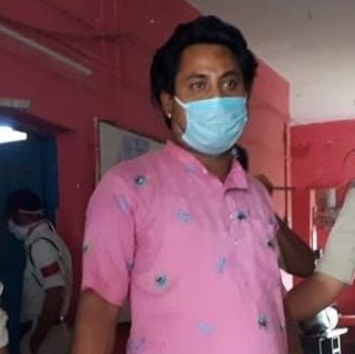 मध्यप्रदेश: खुद को हनुमान का अवतार बताने वाला ढोंगी बाबा हुए गिरफ्तार मध्यप्रदेश: खुद को हनुमान का अवतार बताने वाला ढोंगी बाबा हुए गिरफ्तार