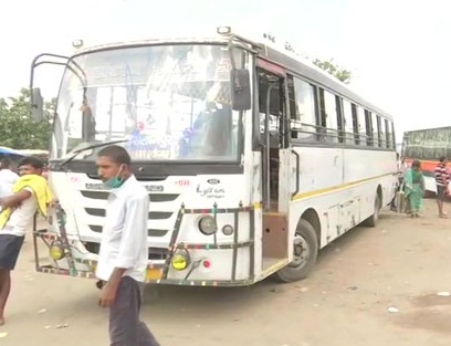 बिहार में बस सेवा फिर से हुई शुरू, दिशा निर्देश जारी बिहार में बस सेवा फिर से हुई शुरू, दिशा निर्देश जारी