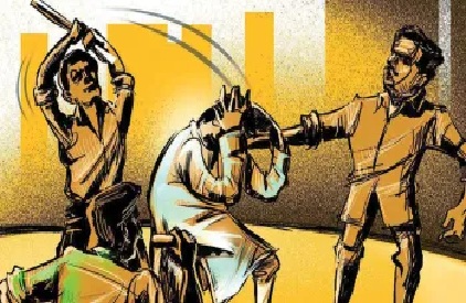 बिहारः पटना में भाजपा कार्यकर्ताओं ने पप्पू यादव के समर्थकों को लाठी-डंडे से पीटा बिहारः पटना में भाजपा कार्यकर्ताओं ने पप्पू यादव के समर्थकों को लाठी-डंडे से पीटा