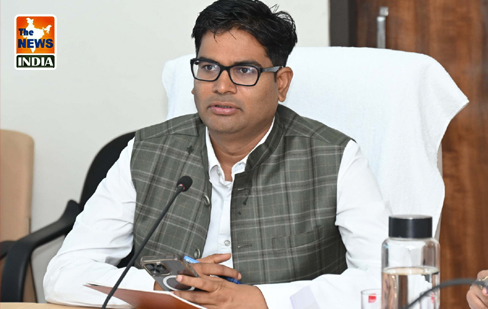 आवास एवं पर्यावरण मंत्री श्री ओ.पी. चौधरी ने ली छत्तीसगढ़ पर्यावरण संरक्षण मंडल के क्षेत्रीय अधिकारियों की समीक्षा बैठक आवास एवं पर्यावरण मंत्री श्री ओ.पी. चौधरी ने ली छत्तीसगढ़ पर्यावरण संरक्षण मंडल के क्षेत्रीय अधिकारियों की समीक्षा बैठक