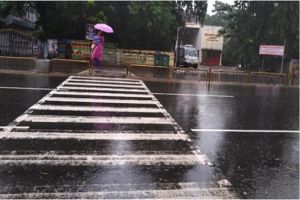  तमिलनाडु में भारी बारिश से  एक मकान की दीवार गिरी, 15 लोगों की मौत