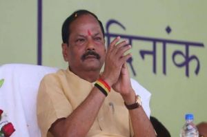  हेमंत सोरेन की जाति पर ‘आपत्तिजनक' टिप्पणी करने के मामले में रघुवर दास के खिलाफ प्राथमिकी दर्ज