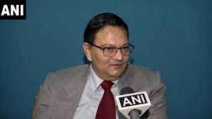  सुभाष चंद्र बोस के पड़पोते और भाजपा नेता ने कहा- लोकतांत्रिक देश में आप नागरिकों पर किसी कानून को थोप नहीं सकते
