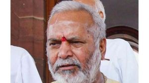  पूर्व केंद्रीय मंत्री स्वामी चिन्मयानंद को राहत, रेप केस में मिली जमानत 