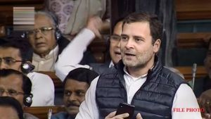  राहुल के डंडे वाले बयान पर लोकसभा में हंगामा, कार्यवाही एक बजे तक स्थगित