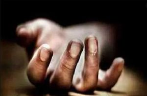  बिजनेस में लॉस से परेशान शख्स ने बीवी-बच्चों कि हत्या करके कर लिया खुदकुशी , 4 लोगों के शव बरामद  