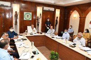 मुख्यमंत्री भूपेश बघेल ने ऑनलाइन किया कलेक्टरों को संबोधित, कहा- छत्तीसगढ़ कोरोना से लड़ाई में जरूर जीतेगा, निराश नहीं होना है मुख्यमंत्री भूपेश बघेल ने ऑनलाइन किया कलेक्टरों को संबोधित, कहा- छत्तीसगढ़ कोरोना से लड़ाई में जरूर जीतेगा, निराश नहीं होना है