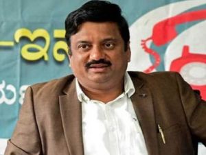 चार हजार करोड़ के घोटाले का आरोपी IAS अपने घर में मृत मिला चार हजार करोड़ के घोटाले का आरोपी IAS अपने घर में मृत मिला