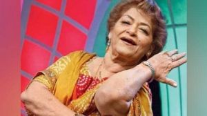 मशहूर कोरियॉग्रफर सरोज खान का कार्डियक अरेस्ट के चलते मुंबई में निधन मशहूर कोरियॉग्रफर सरोज खान का कार्डियक अरेस्ट के चलते मुंबई में निधन