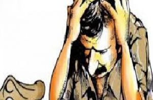 बिहार: थाने में सो रहे दरोगा की पिस्टल ले उड़े चोर... बिहार: थाने में सो रहे दरोगा की पिस्टल ले उड़े चोर...