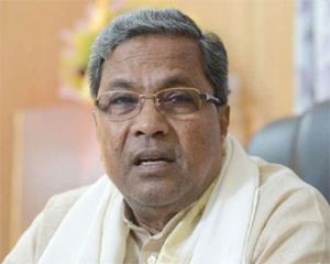 कर्नाटक के पूर्व सीएम सिद्दारमैया निकले कोरोना पॉजिटिव, अस्पताल में भर्ती कर्नाटक के पूर्व सीएम सिद्दारमैया निकले कोरोना पॉजिटिव, अस्पताल में भर्ती